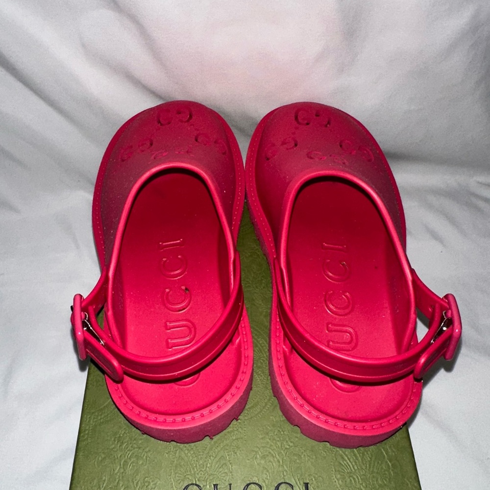 Kids Gucci Rubber Slide - Picture 3 of 5